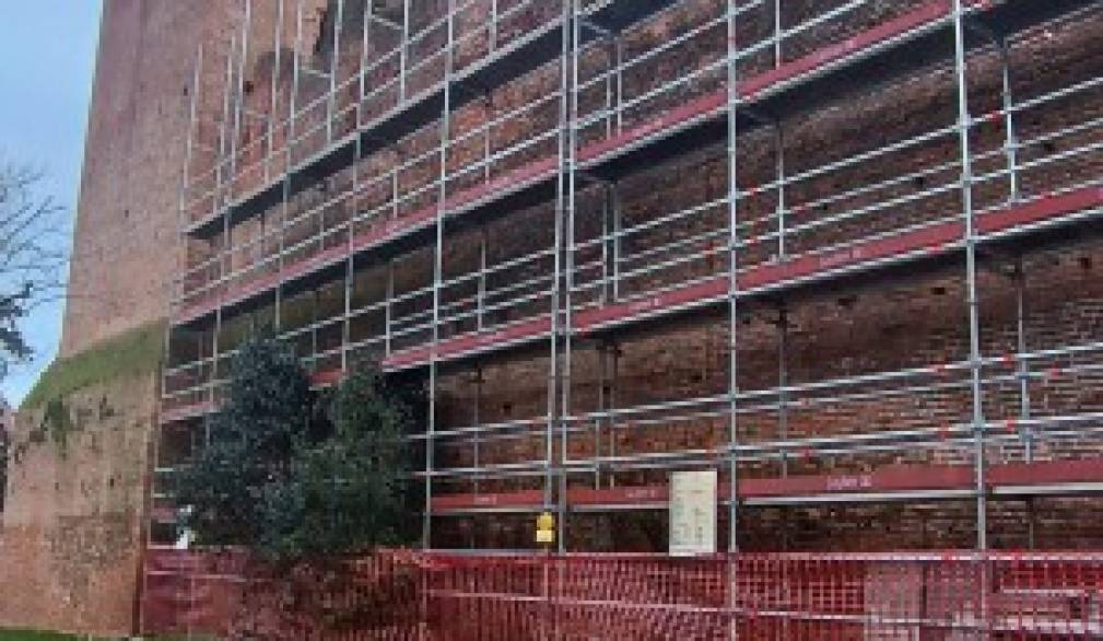 Castelfranco Veneto: iniziato il progetto di restauro delle mura Castelfranco Veneto: iniziato il progetto di restauro delle mura