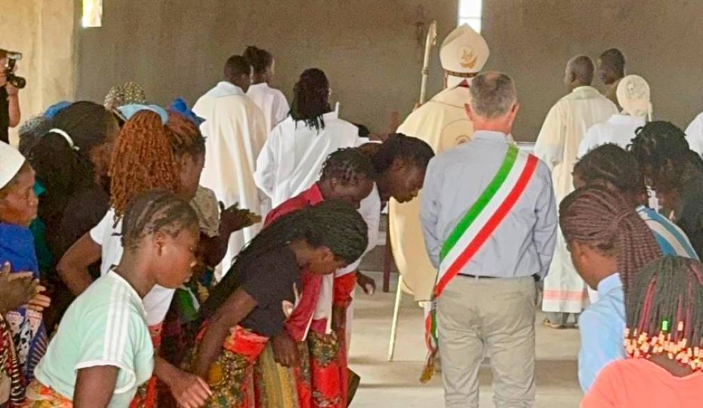 Ad Asolo una partita di basket per raccogliere fondi per il Mozambico Ad Asolo una partita di basket per raccogliere fondi per il Mozambico