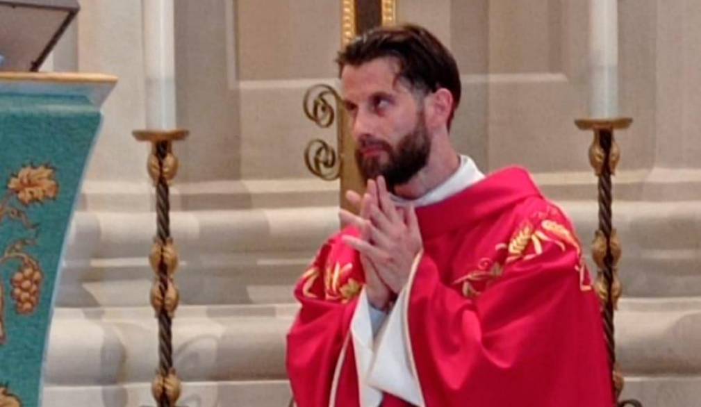 Ospedaletto, prima messa per Lino Favaro, ordinato sacerdote nella congregazione della Sacra Famiglia