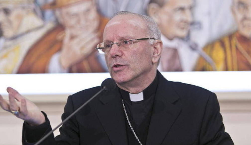 Elezioni, mons. Galantino: immorale fare promesse che non si possono mantenere Elezioni, mons. Galantino: immorale fare promesse che non si possono mantenere