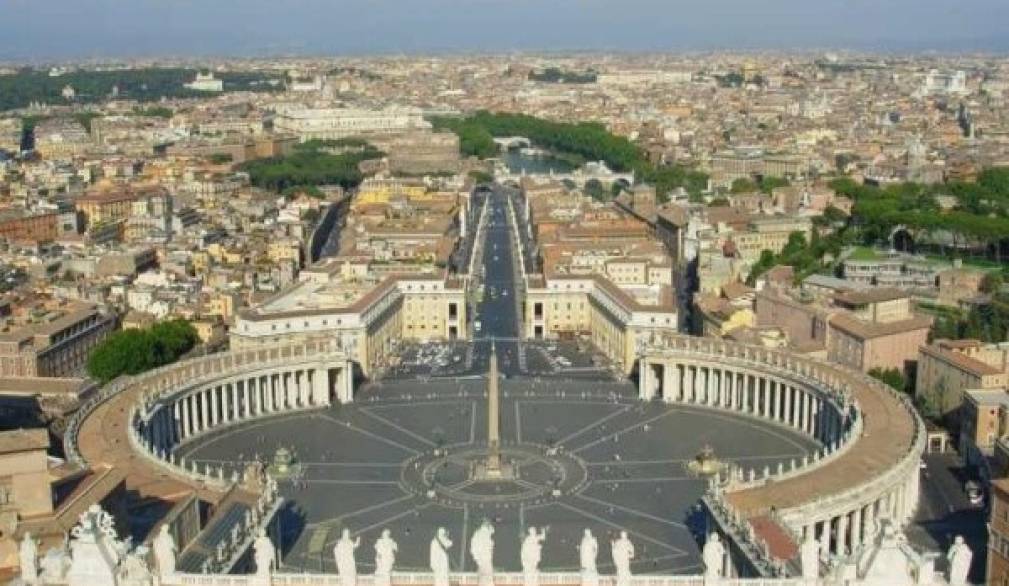 Oggi la preghiera del Papa nella piazza San Pietro vuota Oggi la preghiera del Papa nella piazza San Pietro vuota