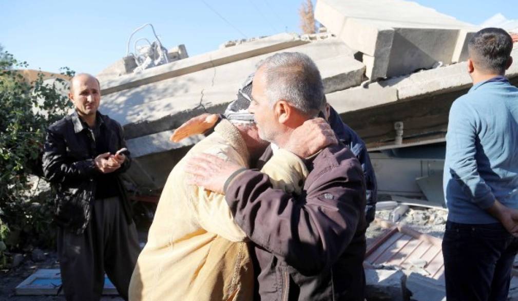 Devastante terremoto al confine tra Iran e Iraq. Centinaia di morti e migliaia di feriti Devastante terremoto al confine tra Iran e Iraq. Centinaia di morti e migliaia di feriti