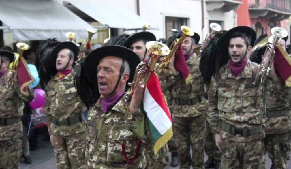 A San Donà ferve già l'attesa per i cappelli piumati A San Donà ferve già l'attesa per i cappelli piumati
