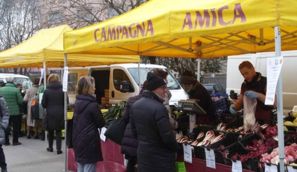 Il mercato a Km0 di campagna Amico approda anche a Monigo Il mercato a Km0 di campagna Amico approda anche a Monigo