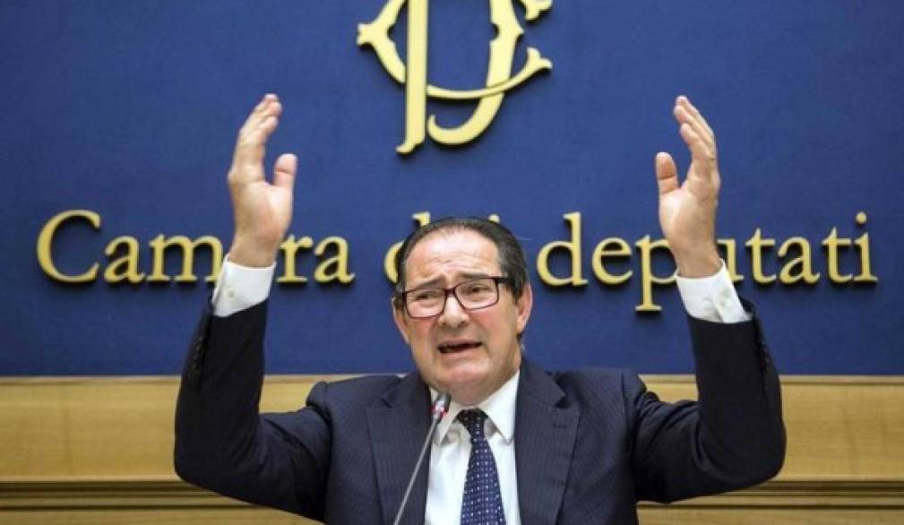 Galan ai domiciliari, dopo la richiesta di patteggiamento Galan ai domiciliari, dopo la richiesta di patteggiamento
