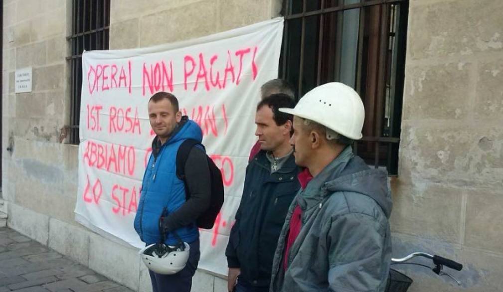 Ristutturazione dell’Istituto Rosa Zalivani: protesta davanti all'Israa Ristutturazione dell’Istituto Rosa Zalivani: protesta davanti all'Israa