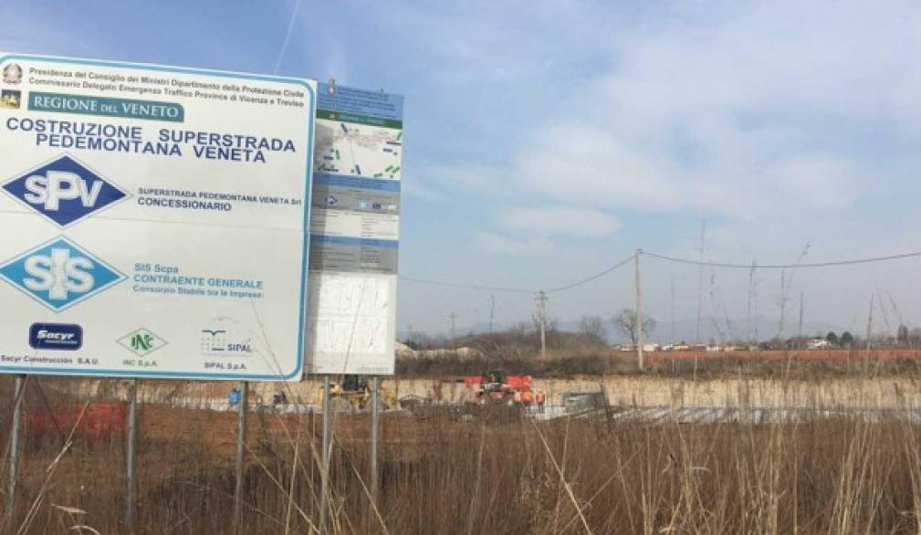 Pedemontana, la Regione firma il contratto con la Sis Pedemontana, la Regione firma il contratto con la Sis