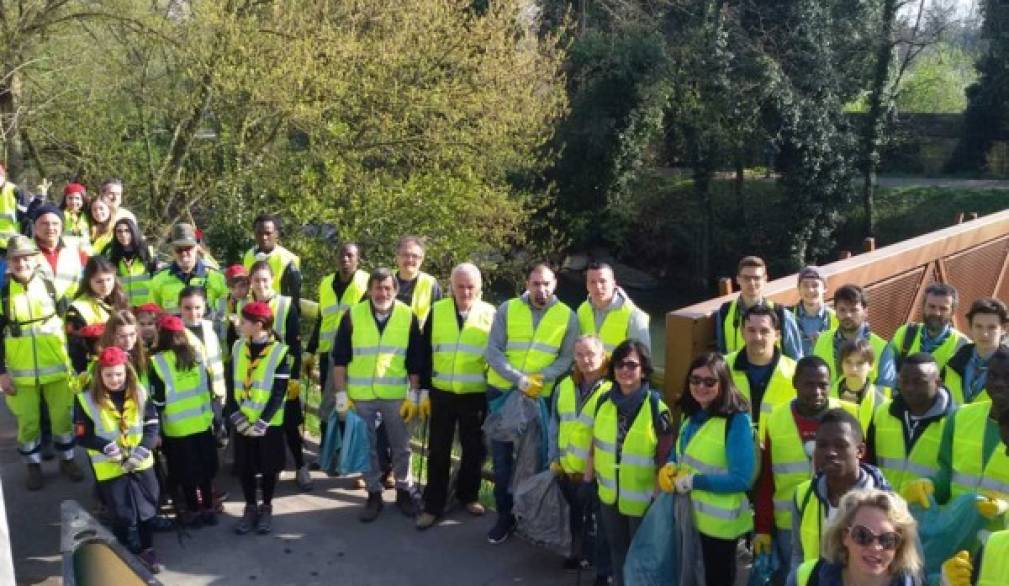 Treviso: quartieri più puliti grazie a oltre 200 volontari Treviso: quartieri più puliti grazie a oltre 200 volontari