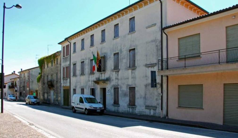 Cimadolmo: secondo la Regione l'ex scuola media non doveva essere demolita Cimadolmo: secondo la Regione l'ex scuola media non doveva essere demolita