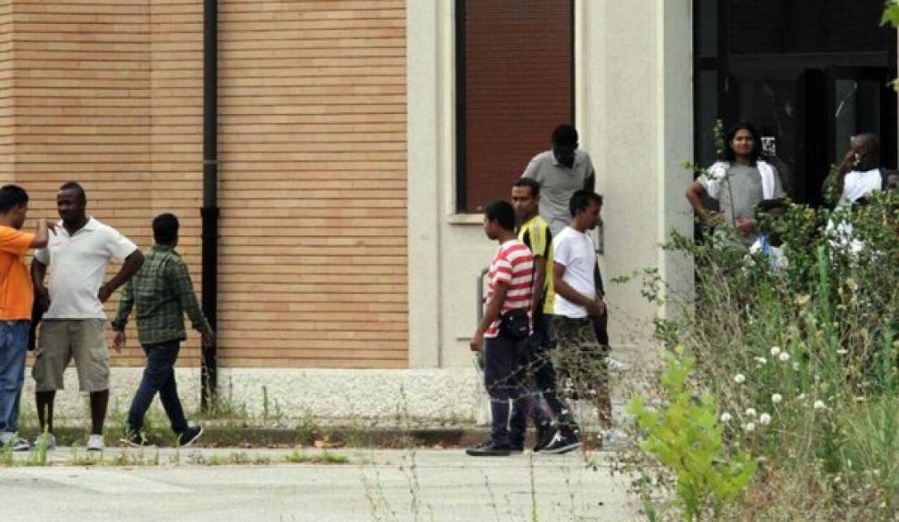 Nuovo bando per i profughi alle ex Serena. Il sidnaco di Casier Giuriati: decisione imposta Nuovo bando per i profughi alle ex Serena. Il sidnaco di Casier Giuriati: decisione imposta
