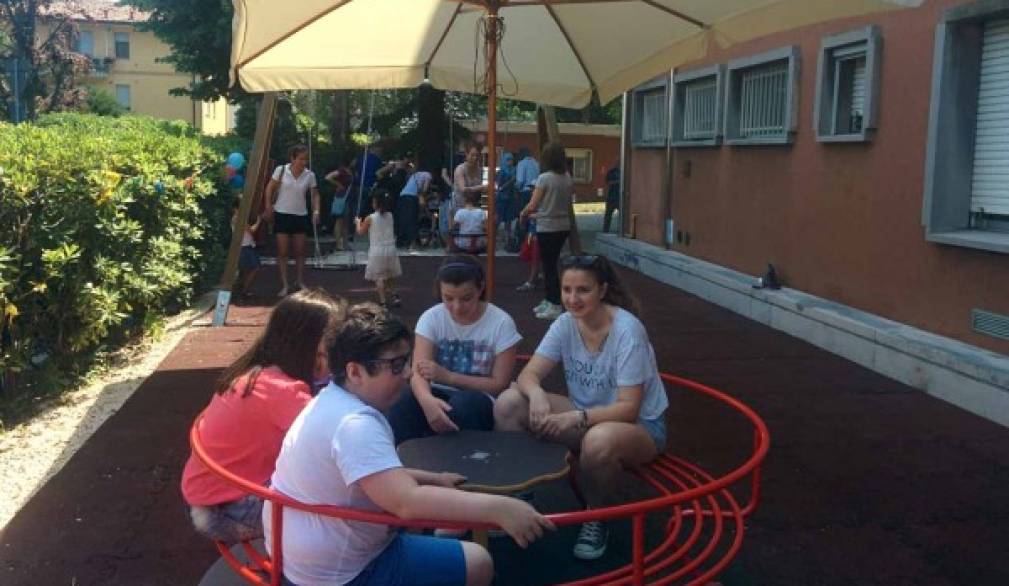 Festa di fine anno e inaugurazione nuova area giochi alla Nostra famiglia di Treviso Festa di fine anno e inaugurazione nuova area giochi alla Nostra famiglia di Treviso
