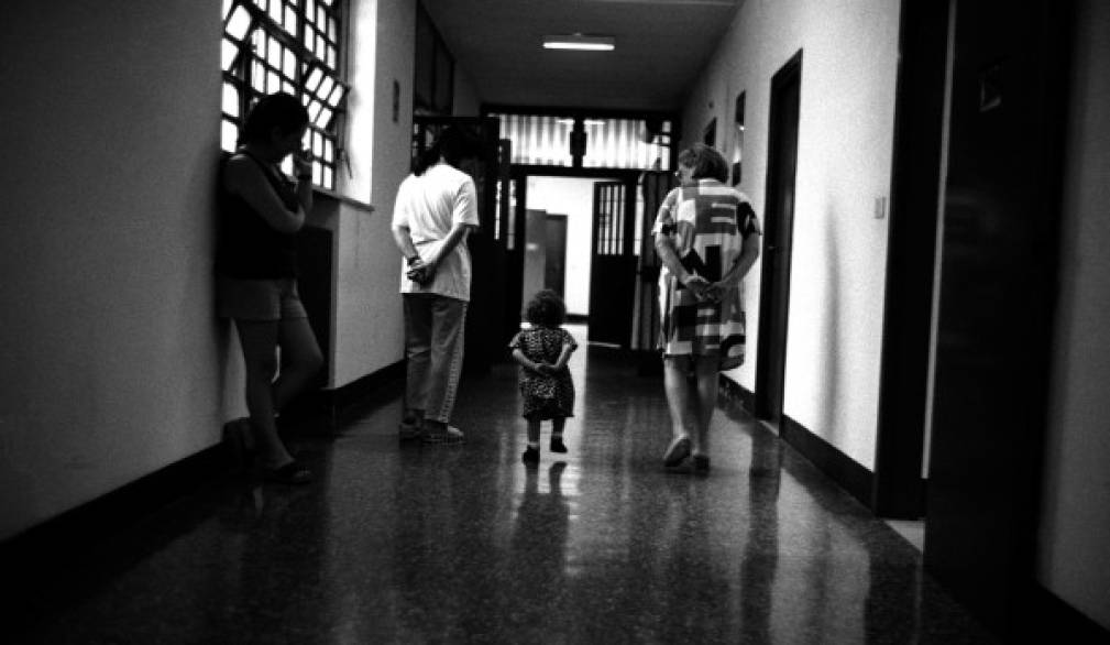 Dalla testimonianza all'azione solidale: studenti castellani affrontano il tema del carcere Dalla testimonianza all'azione solidale: studenti castellani affrontano il tema del carcere