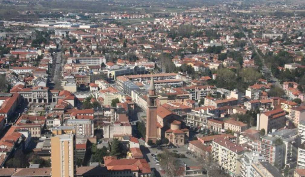 A San Donà arriva il Vescovo e parte la Collaborazione. Un cammino nuovo e allo stesso tempo antico A San Donà arriva il Vescovo e parte la Collaborazione. Un cammino nuovo e allo stesso tempo antico