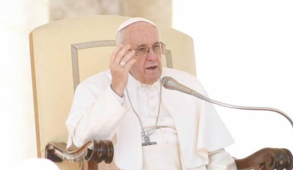 Il Papa: "Guerra chiama guerra, violenza chiama violenza!" Il Papa: "Guerra chiama guerra, violenza chiama violenza!"