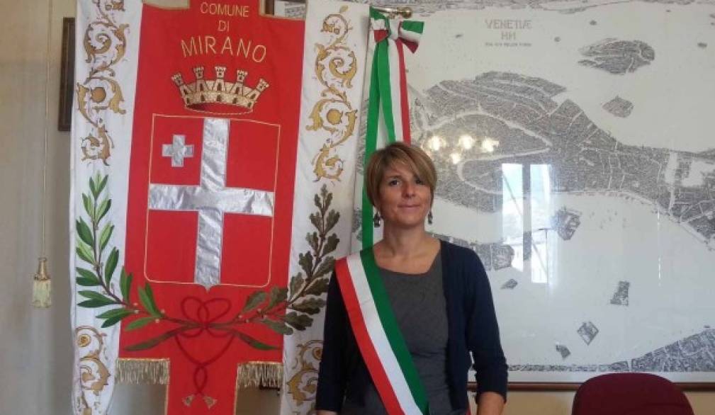 Ai ballottaggi il Pd si salva solo in Veneto, avanti il centrodestra Ai ballottaggi il Pd si salva solo in Veneto, avanti il centrodestra