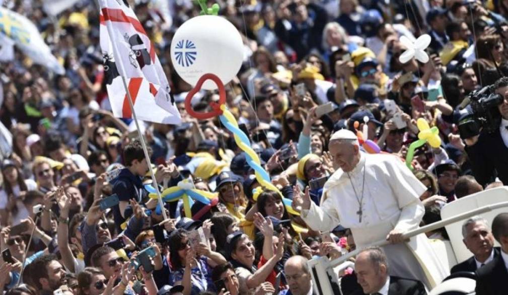 Azione cattolica, vivi all'altezza della tua storia! Azione cattolica, vivi all'altezza della tua storia!