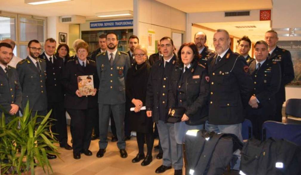 Avis Treviso: il dono generoso di uomini e donne in divisa Avis Treviso: il dono generoso di uomini e donne in divisa