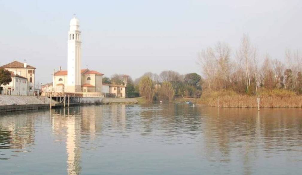 La periferia dal volto umano: la visita pastorale arriva a Casier La periferia dal volto umano: la visita pastorale arriva a Casier