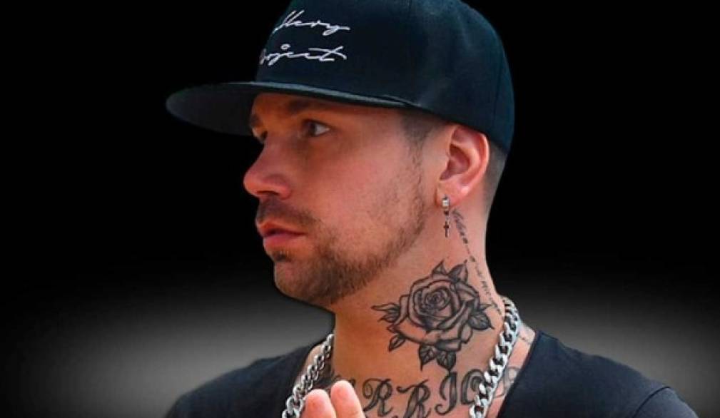 Dalla droga e dalla prostituzione alla fede, cantata con il rap: "Shoek" a Sambughé di Preganziol Dalla droga e dalla prostituzione alla fede, cantata con il rap: "Shoek" a Sambughé di Preganziol