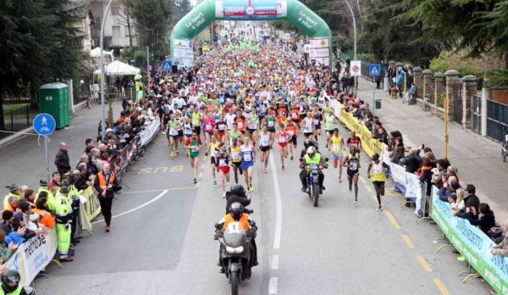 In 5.500 alla Treviso marathon 1.2: vincono La Rosa e Giordano. Successo per la gara del volontariato In 5.500 alla Treviso marathon 1.2: vincono La Rosa e Giordano. Successo per la gara del volontariato