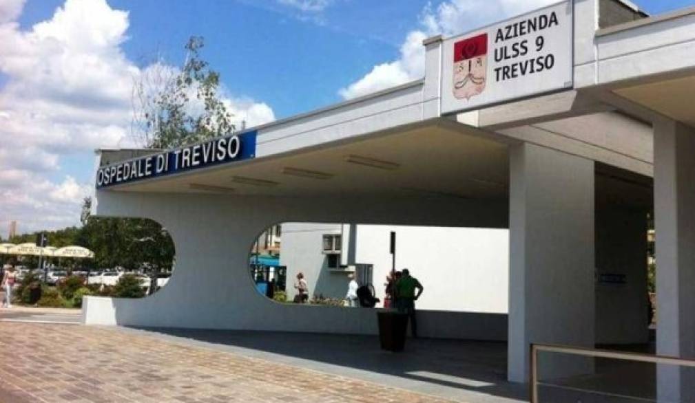 Ca' Foncello, medici in corsia accanto ai pazienti. L'esperienza di una dottoressa Ca' Foncello, medici in corsia accanto ai pazienti. L'esperienza di una dottoressa