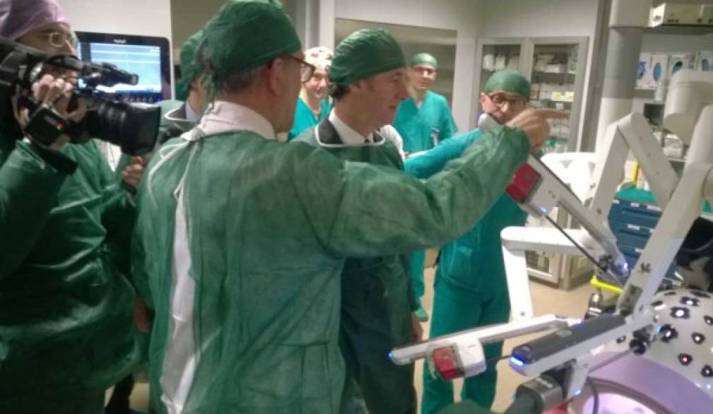 Si chiama "DaVinci" il nuovo robot chirurgico del Ca' Foncello Si chiama "DaVinci" il nuovo robot chirurgico del Ca' Foncello
