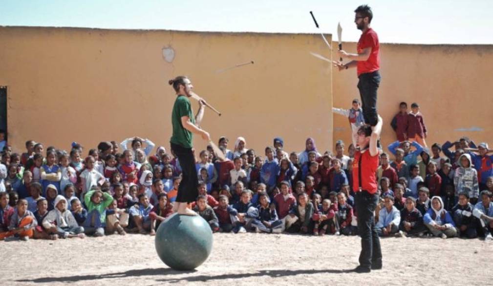 Il circo sociale a Camposampiero per gli auguri dell'Ulss 15 Il circo sociale a Camposampiero per gli auguri dell'Ulss 15
