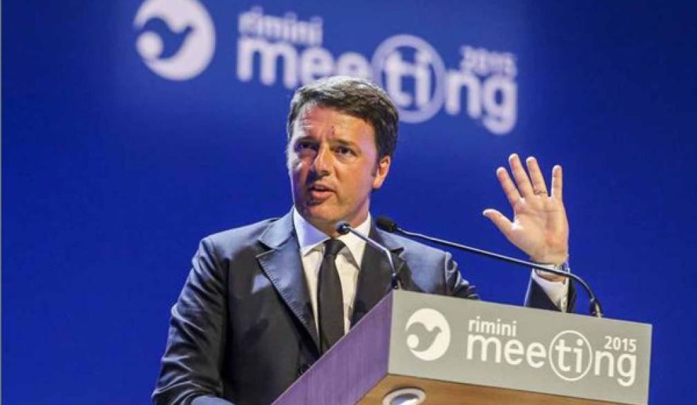 Migranti, Renzi al Meeting: "Salviamo le vite, non è buonismo ma umanità" Migranti, Renzi al Meeting: "Salviamo le vite, non è buonismo ma umanità"