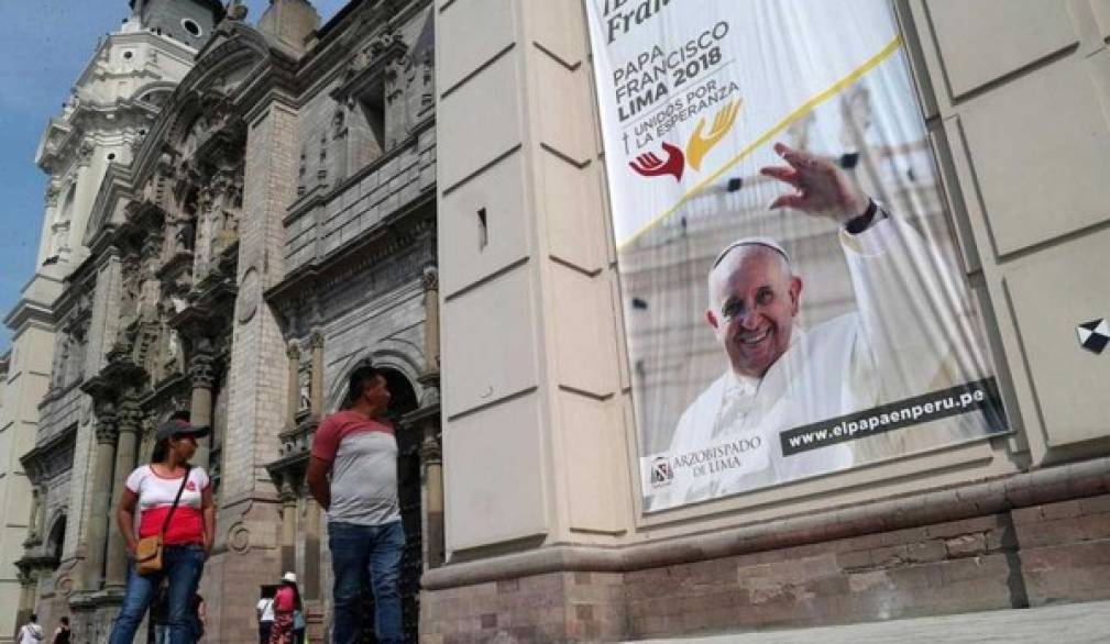 Il Papa arriva in Perù. Il presidente dei Vescovi: "Porterà speranza e nuove sfide in un paese diviso" Il Papa arriva in Perù. Il presidente dei Vescovi: "Porterà speranza e nuove sfide in un paese diviso"