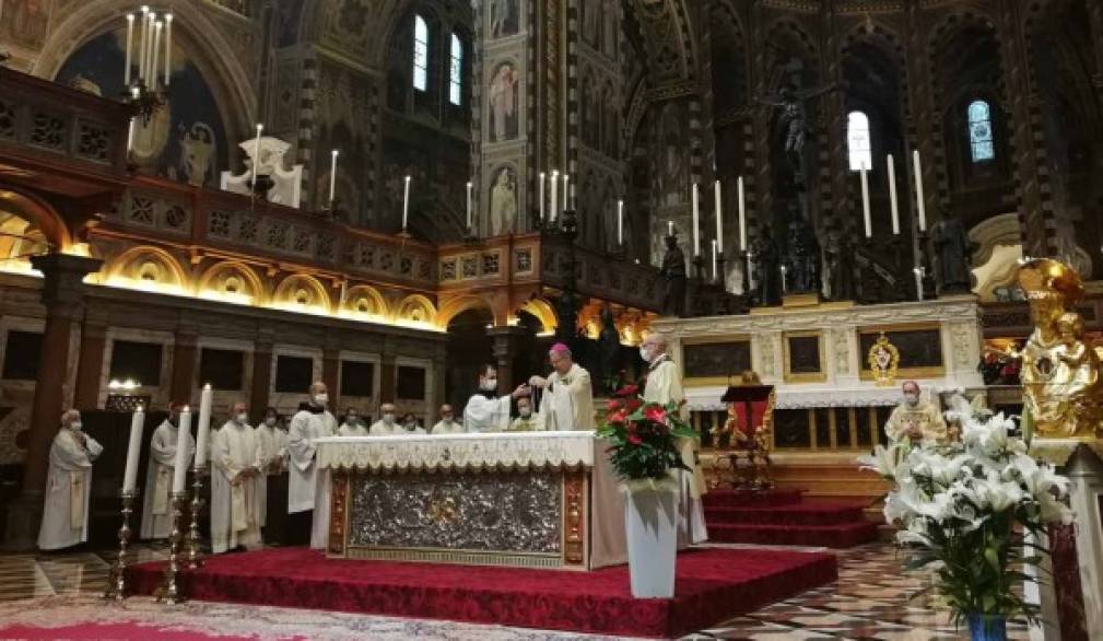 Pellegrinaggio diocesano al Santo. Il Vescovo ricorda sant’Antonio, predicatore della Parola Pellegrinaggio diocesano al Santo. Il Vescovo ricorda sant’Antonio, predicatore della Parola