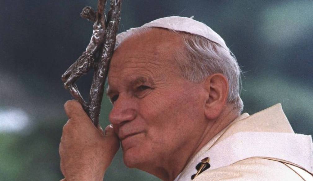 Oggi ci dice ancora: "Non abbiate paura" Oggi ci dice ancora: "Non abbiate paura"