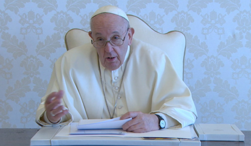 Papa Francesco: "Vaccinarsi è un atto d'amore" Papa Francesco: "Vaccinarsi è un atto d'amore"