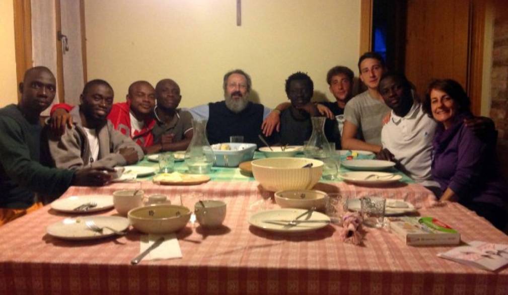 "Così abbiamo aperto la nostra casa". L'accoglienza della famiglia Calò raccontata da mamma Nicoletta "Così abbiamo aperto la nostra casa". L'accoglienza della famiglia Calò raccontata da mamma Nicoletta