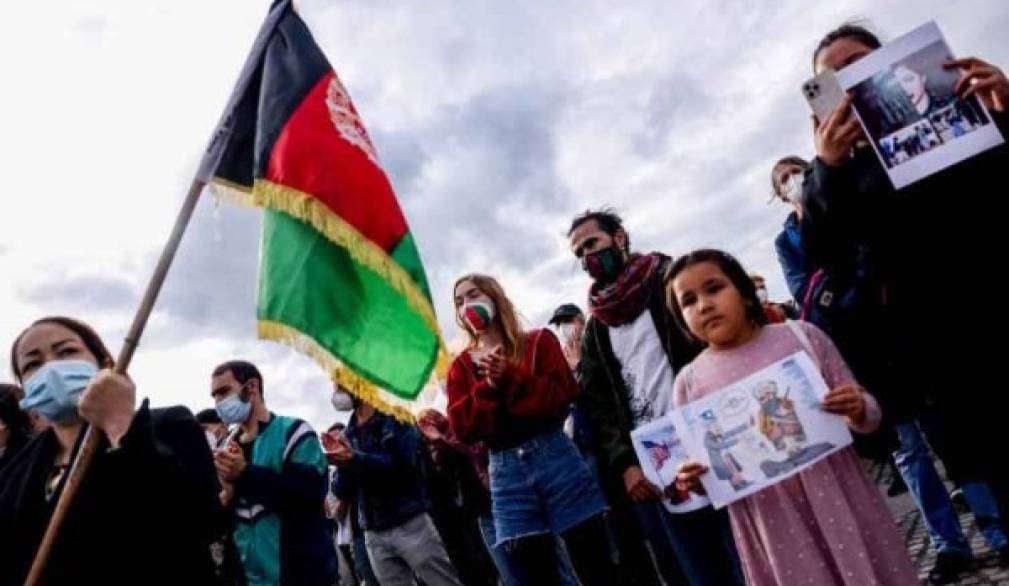 Afghanistan, appello per i cristiani a Kabul: "Cerchiamo di portarli via sani e salvi" Afghanistan, appello per i cristiani a Kabul: "Cerchiamo di portarli via sani e salvi"