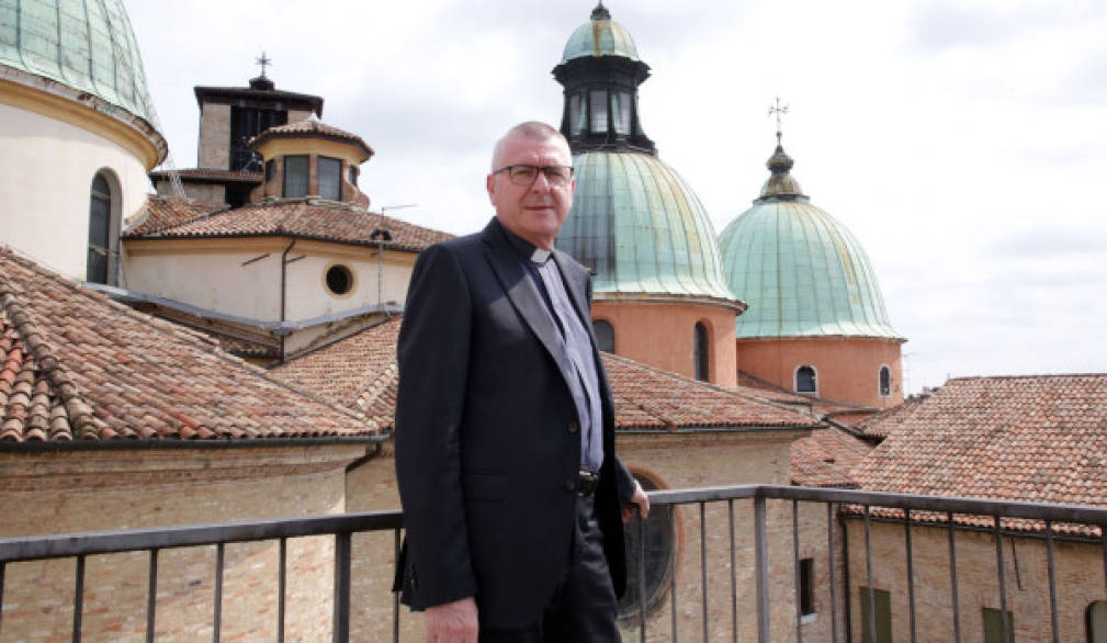 Mons. Adriano Cevolotto vescovo di Piacenza-Bobbio Mons. Adriano Cevolotto vescovo di Piacenza-Bobbio