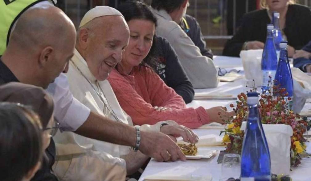 Domenica 30 giugno è la Giornata per la carità del Papa Domenica 30 giugno è la Giornata per la carità del Papa