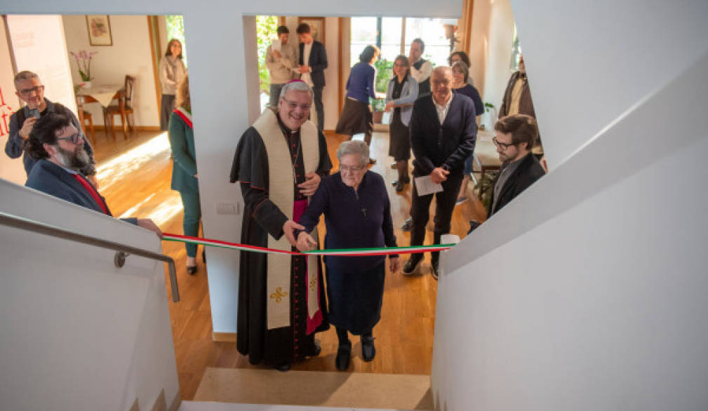 Le Discepole del Vangelo inaugurano a Castelfranco la "tenda di fraternità" Le Discepole del Vangelo inaugurano a Castelfranco la "tenda di fraternità"
