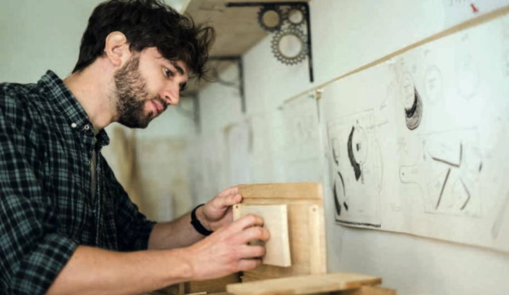 Quanto bene nell'attesa/Storia 5: Laboratorio di restauro Quanto bene nell'attesa/Storia 5: Laboratorio di restauro