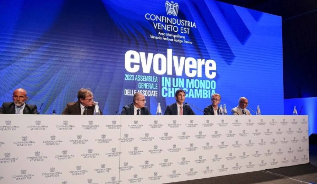 Confindustria Veneto Est: presentate le ‘idee motrici’ per il futuro del Veneto orientale Confindustria Veneto Est: presentate le ‘idee motrici’ per il futuro del Veneto orientale