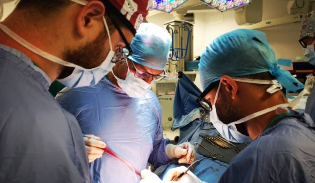 Ca' Foncello: asportato a un venticinquenne raro tumore nasale senza lasciare cicatrici Ca' Foncello: asportato a un venticinquenne raro tumore nasale senza lasciare cicatrici