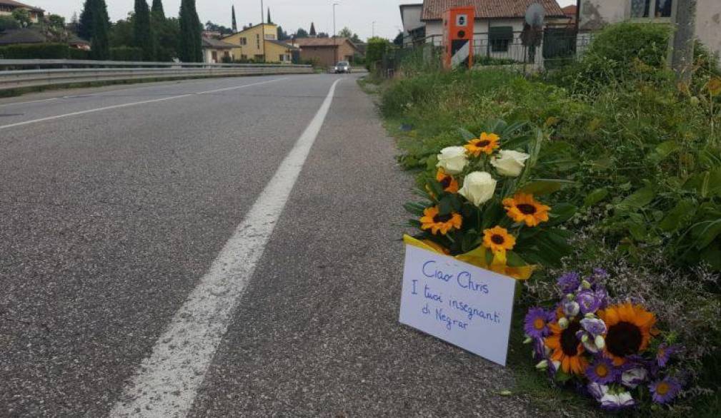 Il punto dove il ragazzo è stato investito e ucciso, a Negrar Il punto dove il ragazzo è stato investito e ucciso, a Negrar