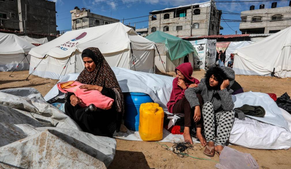 Profughi palestinesi nella striscia di Gaza - foto Shutterstock-Anas Mohammed