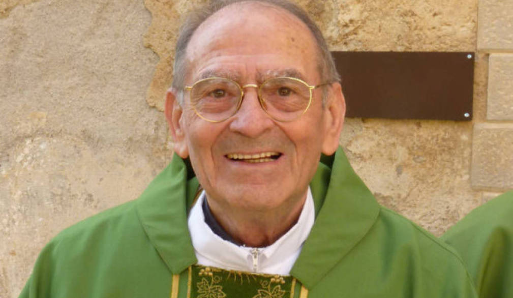 E' morto mons. Alfredo Magarotto, vescovo emerito di Vittorio Veneto. Mercoledì i funerali E' morto mons. Alfredo Magarotto, vescovo emerito di Vittorio Veneto. Mercoledì i funerali