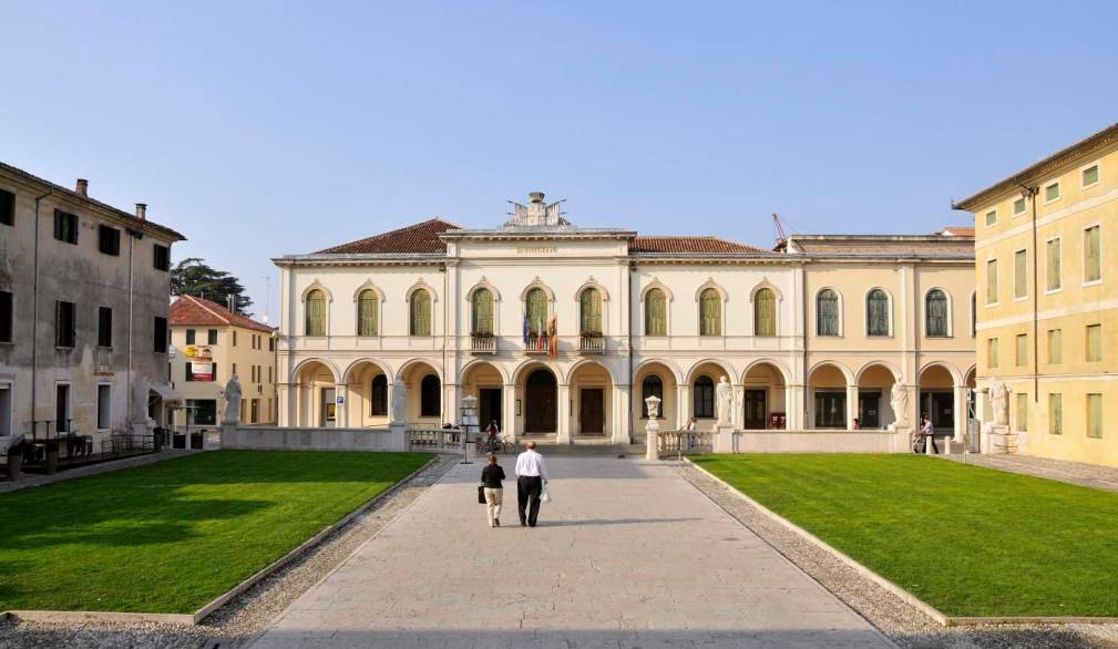 Giunta comunale: torna il sereno a Castelfranco Giunta comunale: torna il sereno a Castelfranco