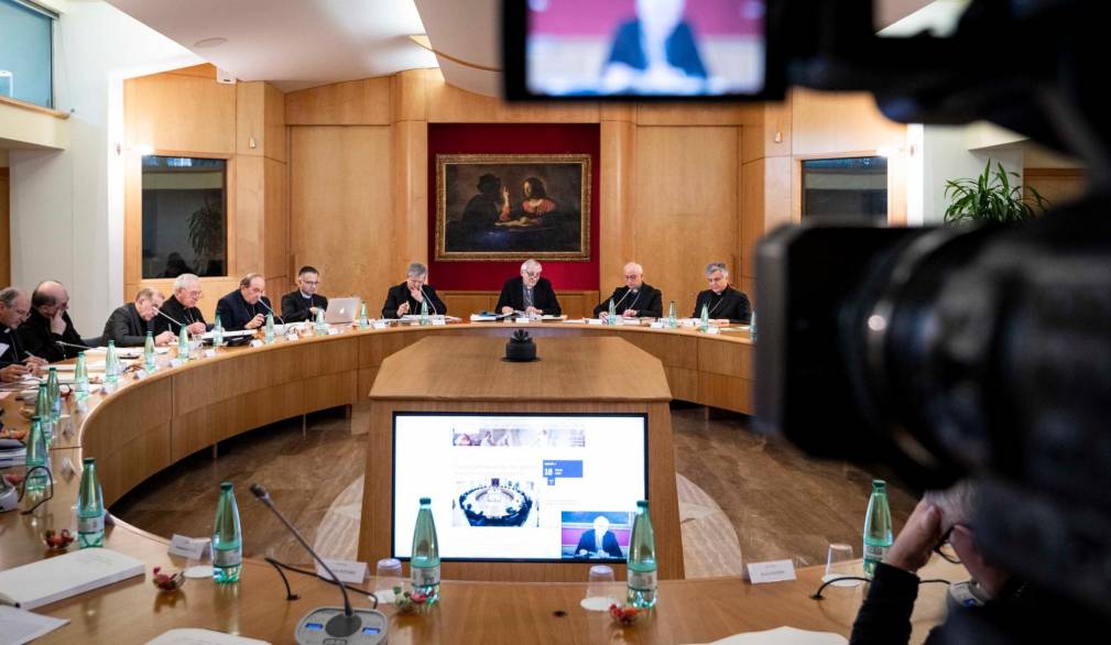 L’appello del cardinale Zuppi al Consiglio permanente Cei: sempre “artigiani di pace”