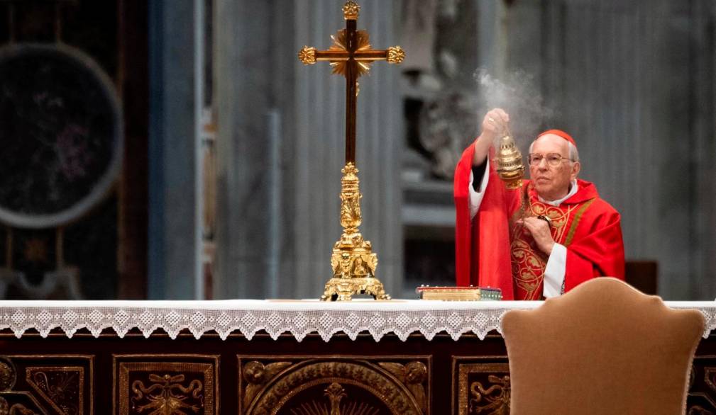 Il card. Re nella messa “pro eligendo Pontifice”: “Comunione e unità, non uniformità” Il card. Re nella messa “pro eligendo Pontifice”: “Comunione e unità, non uniformità”