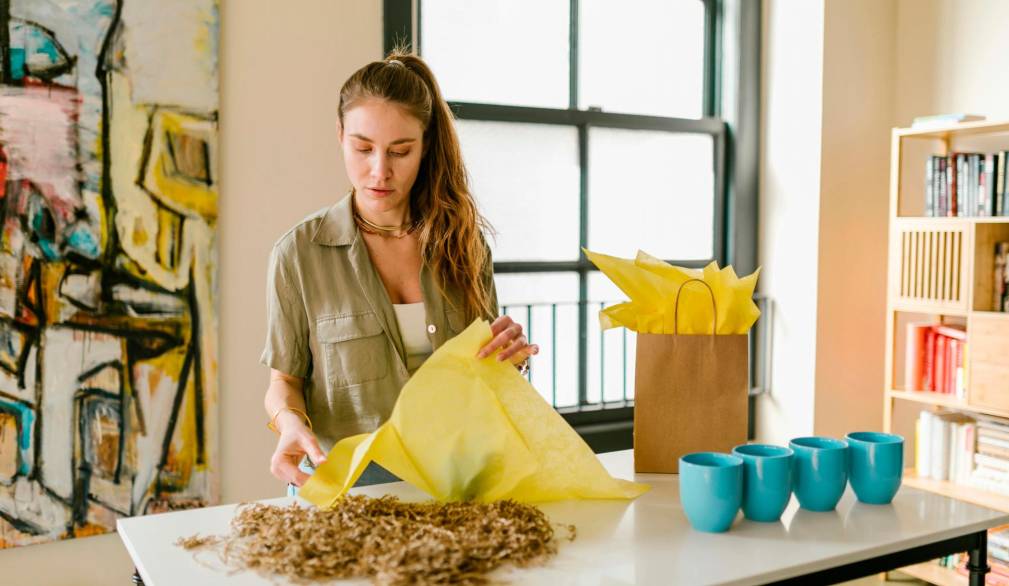 Donne al lavoro senza tutele Donne al lavoro senza tutele