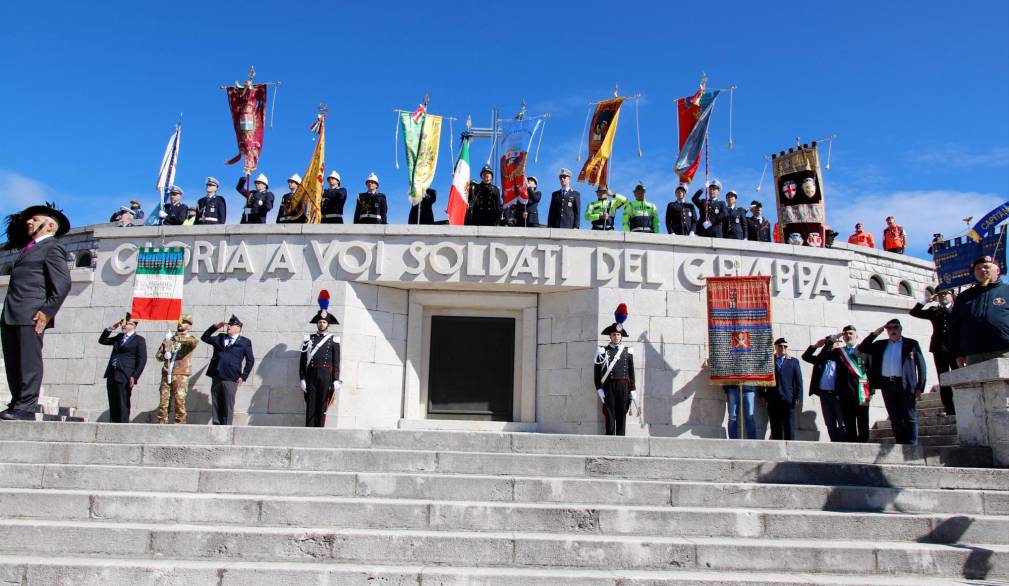 Da Cima Grappa si è levata un’accorata preghiera per la pace Da Cima Grappa si è levata un’accorata preghiera per la pace