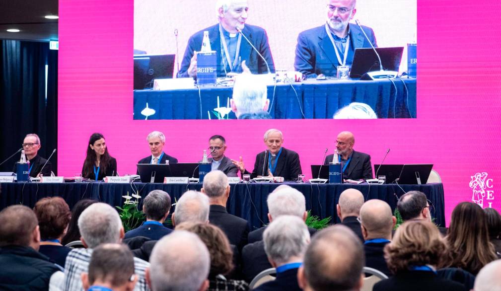 Dopo l’Assemblea sinodale, i Vescovi ad Assisi sulle priorità. Mons. Tomasi: “Sinodalità da vivere”