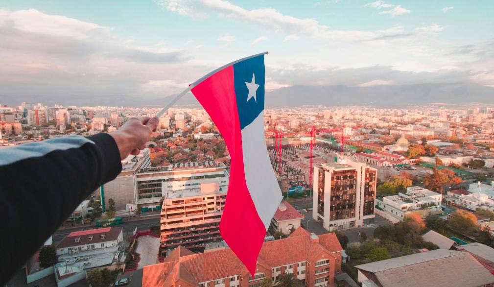 Cile: elezioni presidenziali, dopo il primo turno avanti la comunista Jara